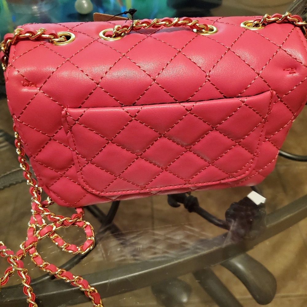 Diamond Stitched Mini Chain Bags - Picture 5 of 6